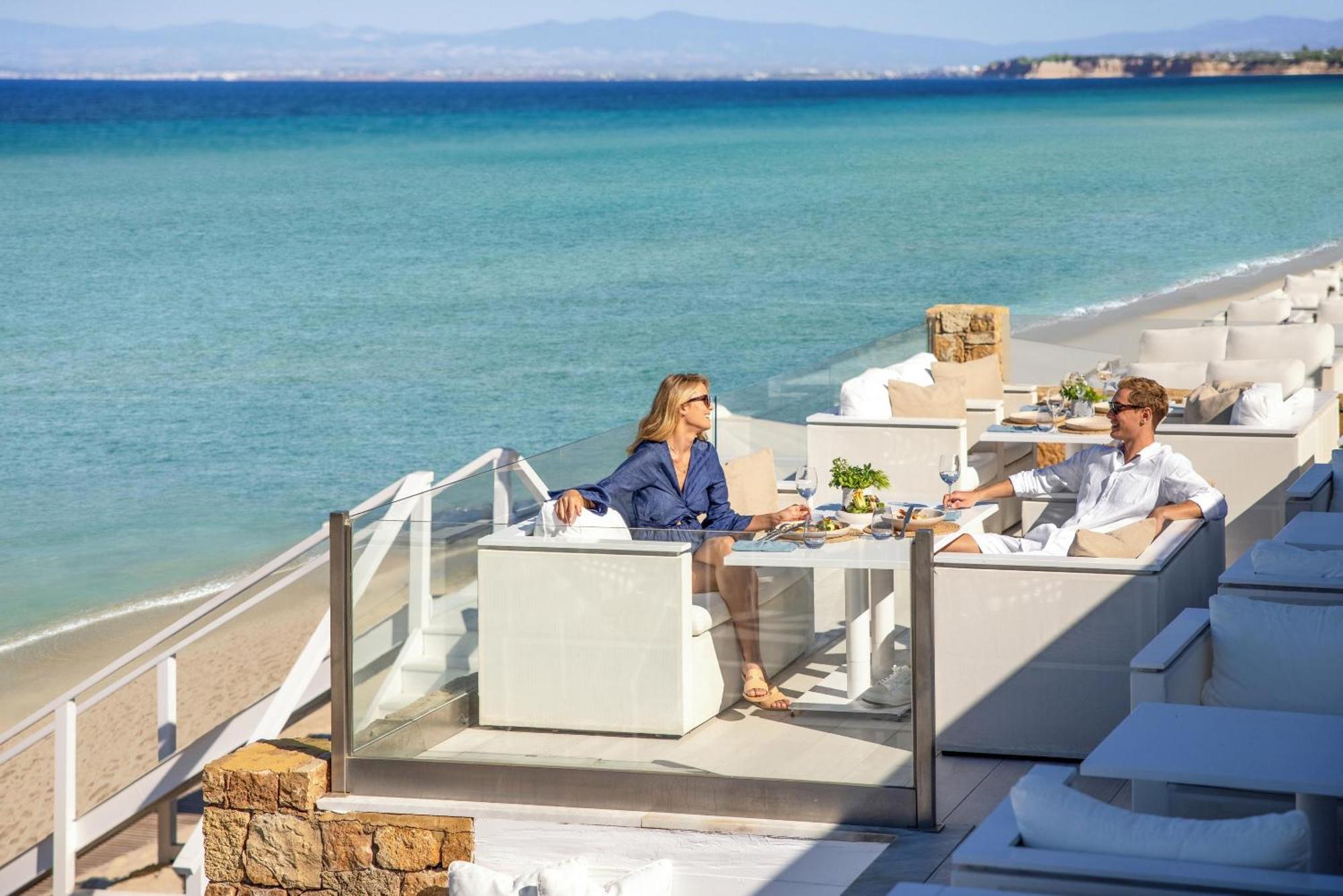 Sani Beach 외부 사진