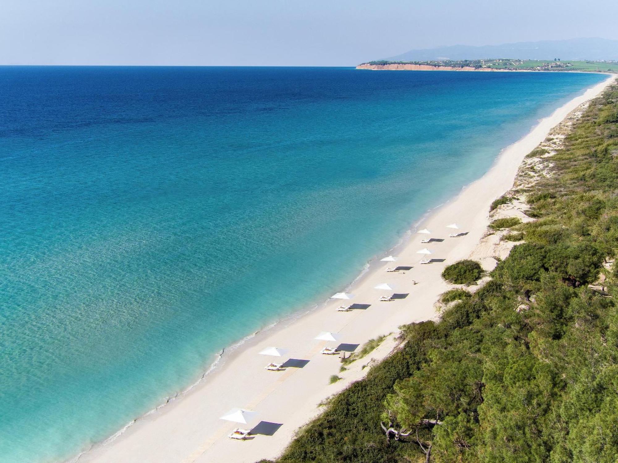 Sani Beach 외부 사진