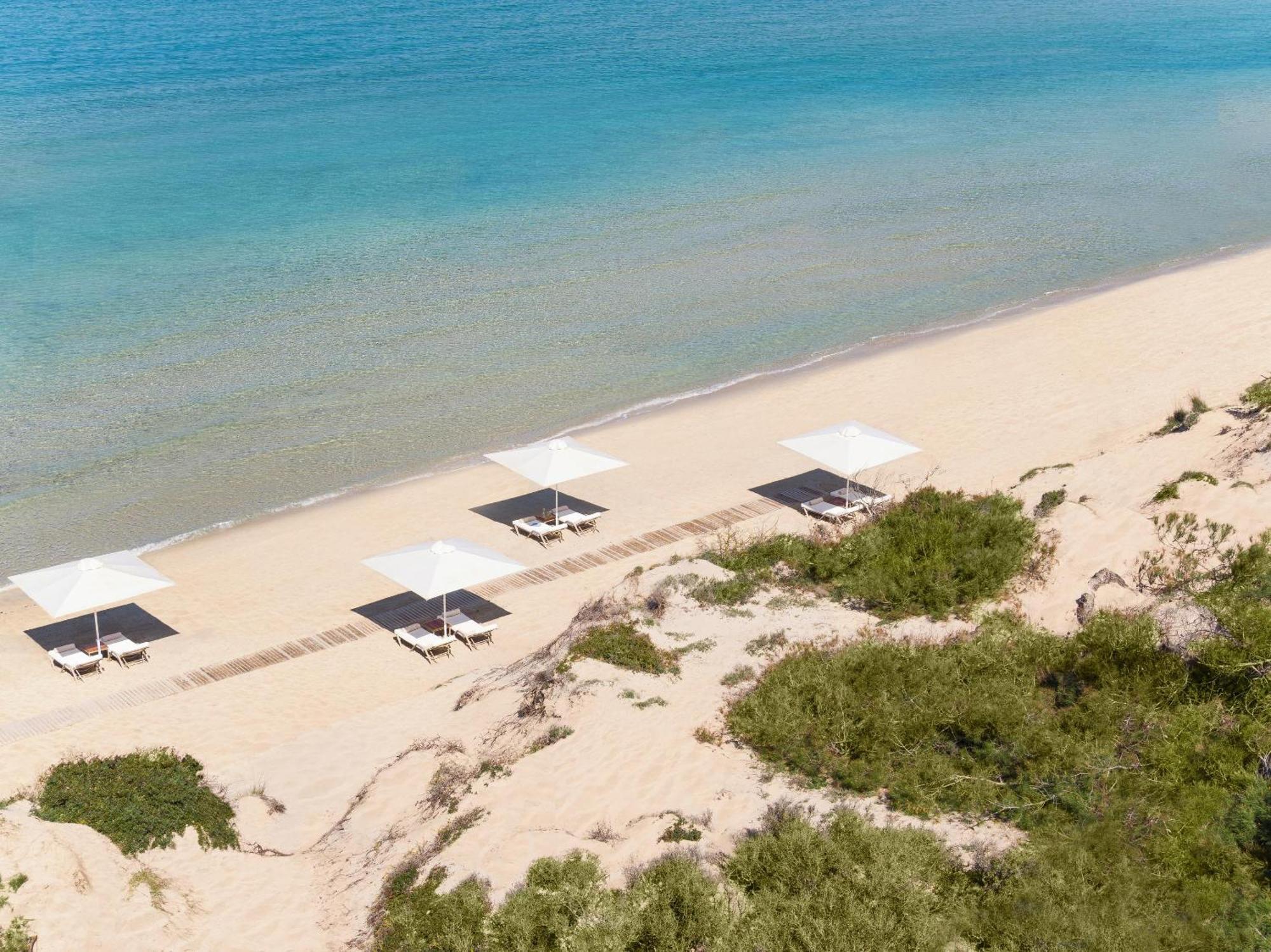 Sani Beach 외부 사진